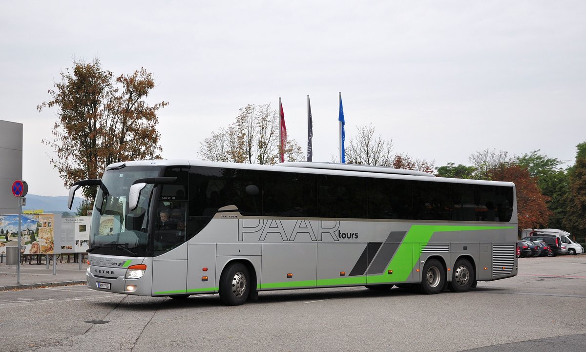 Setra 417 GT-HD von Paar tours aus �sterreich in Krems.