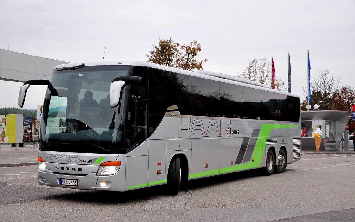 Setra 417 GT-HD von Paar tours aus �sterreich in Krems.