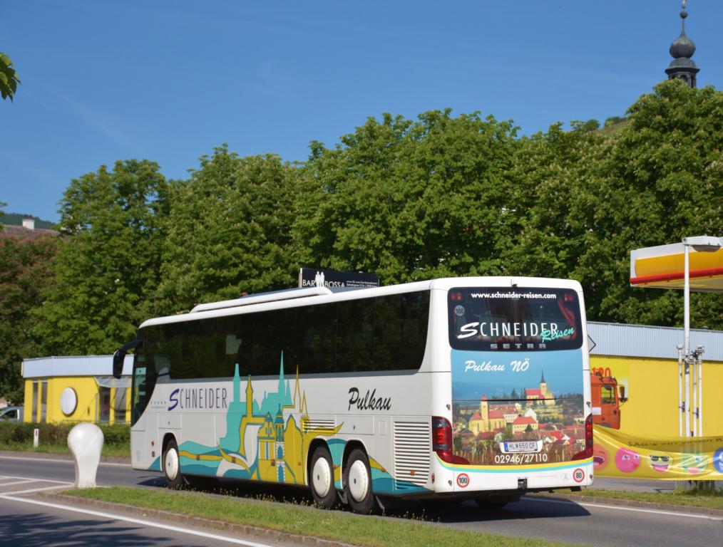 Setra 417 GT-HD von Schneider Bus aus �sterreich in Krems.