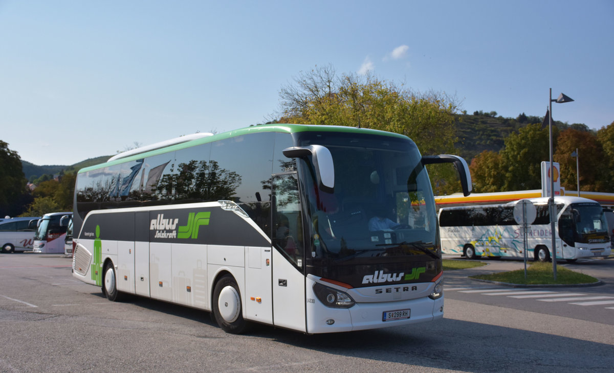 Setra 515 HD von Albus Salzkraft Reisen aus �sterreich 2017 in Krems.