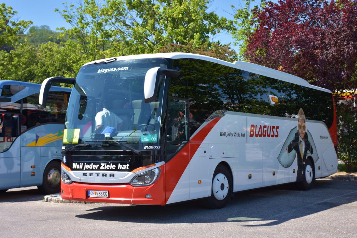 Setra 515 HD von Blaguss Reisen aus �sterreich in Krems.