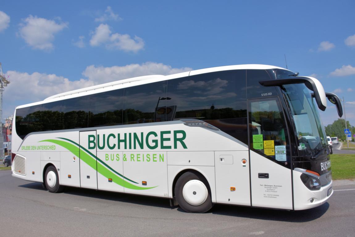 Setra 515 HD von Buchinger Reisen aus Ober�sterreich in Krems.