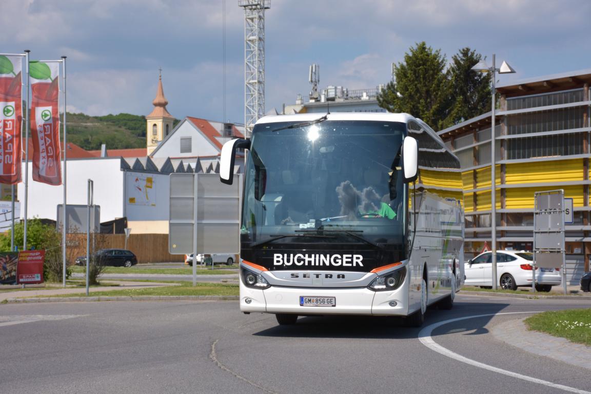 Setra 515 HD von Buchinger Reisen aus Ober�sterreich in Krems.