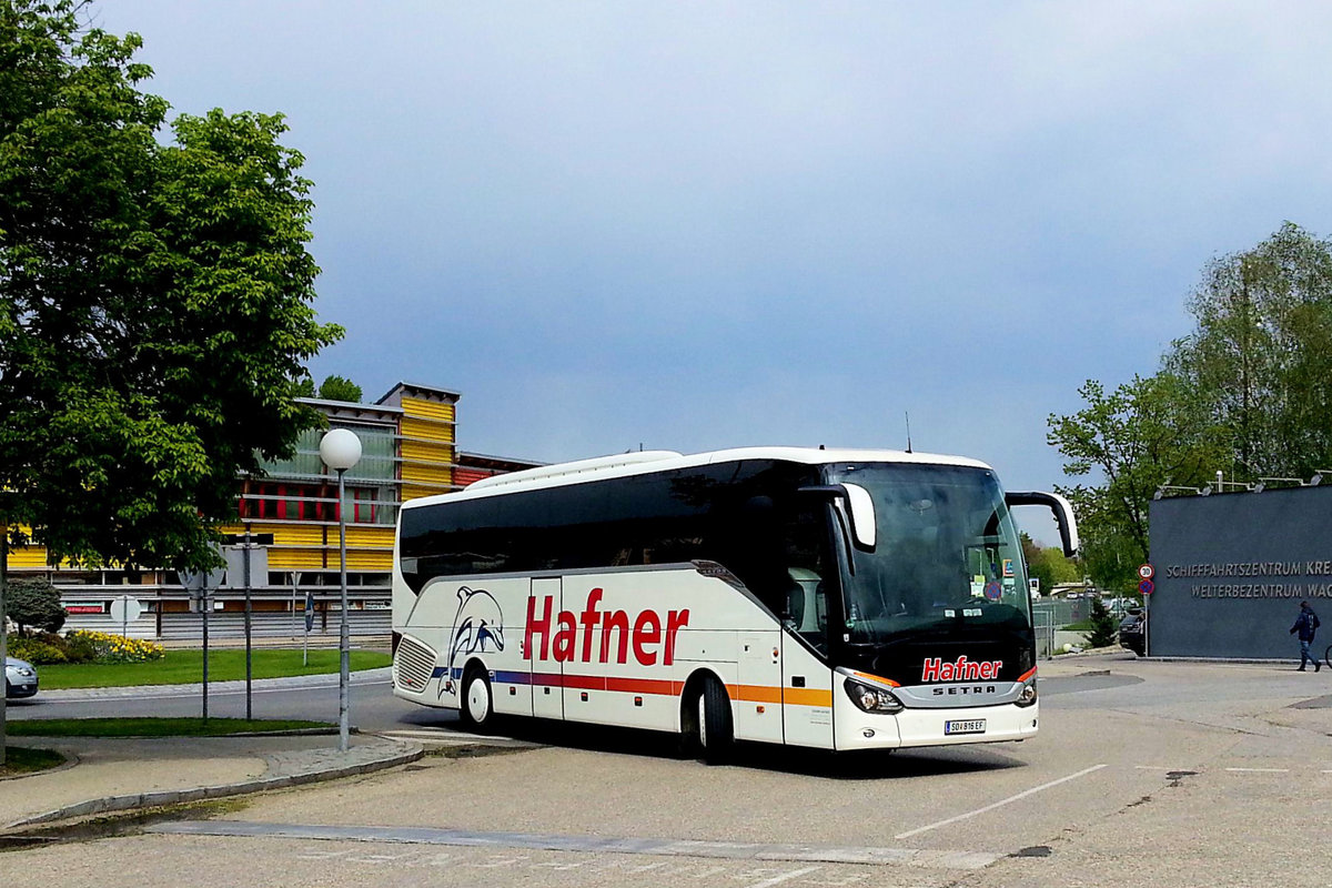 Setra 515 HD von Busreisen HAFNER aus �sterreich in Krems.