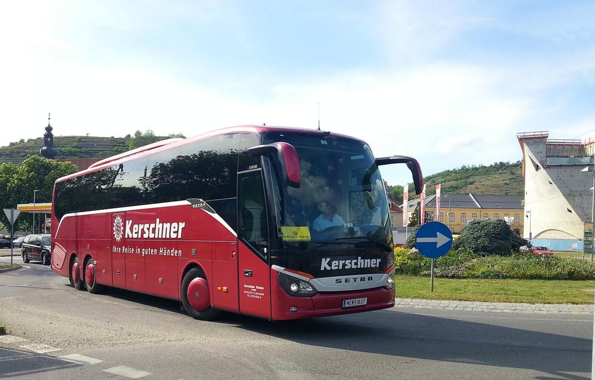 Setra 515 HD von Kerschner Reisen aus N.�. im Mai 2018 in Krems.