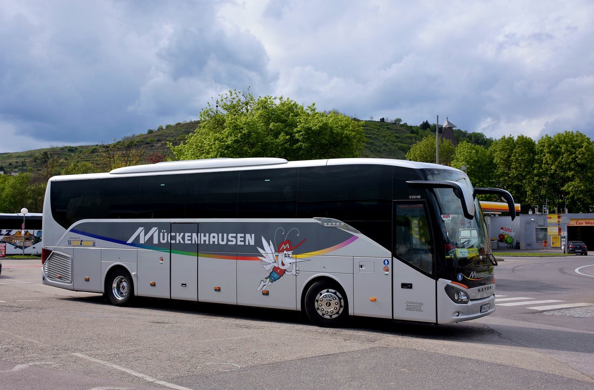 Setra 515 HD von Mckenhausen Reisen aus der BRD in Krems.