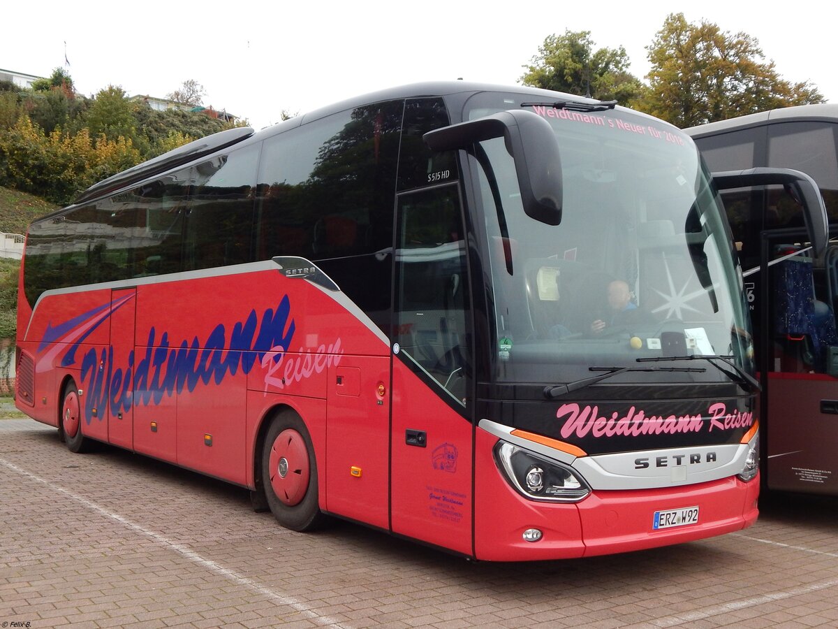 Setra 515 HD von Weidtmann Reisen aus Deutschland im Stadthafen Sassnitz.