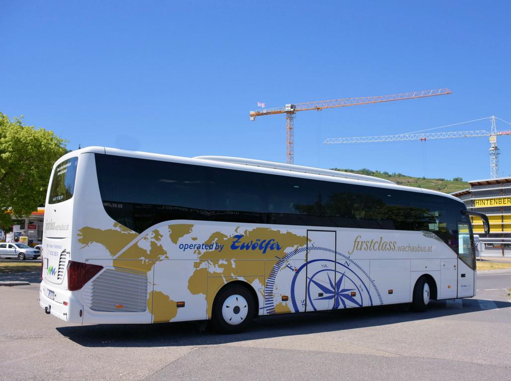 Setra 515 HD von Zw�lfer Reisen aus �sterreich 06/2017 in Krems.