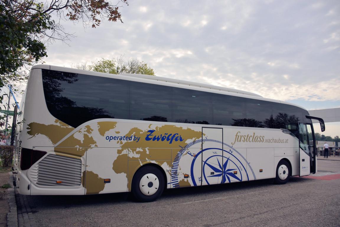 Setra 515 HD von Zwlfer Reisen aus sterreich 2017 in Krems.