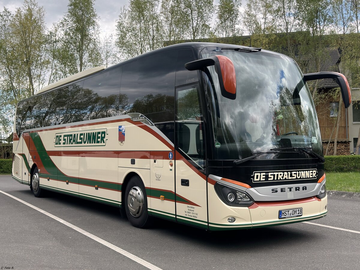 Setra 516 HD von De Stralsunner aus Deutschland in Plau am See.