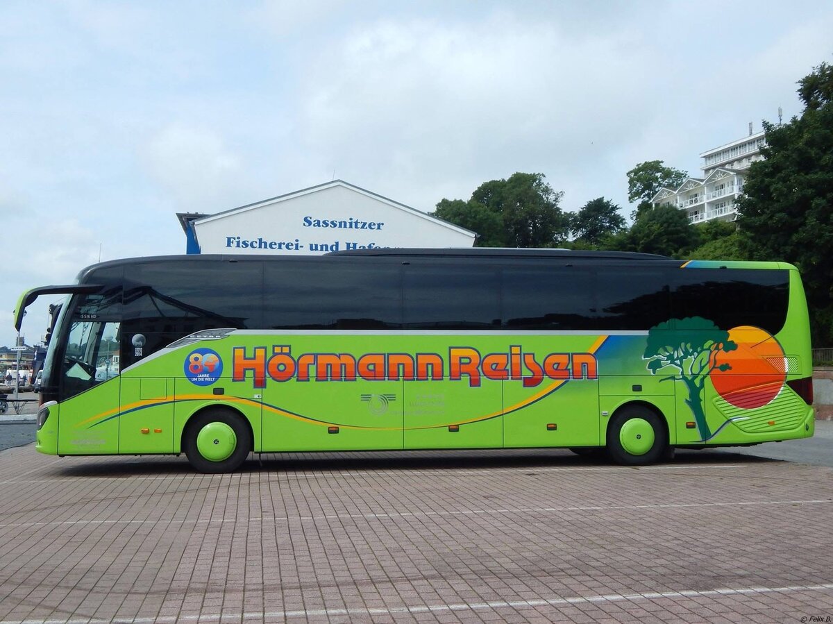 Setra 516 HD von Hörmann Reisen aus Deutschland im Stadthafen Sassnitz.