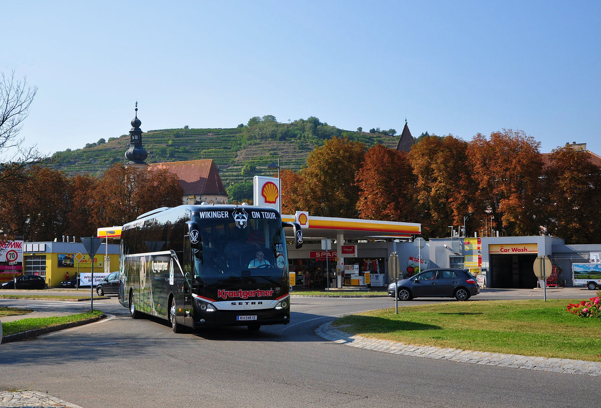 Setra 516 HD von Krautgartner Reisen aus �sterreich in Krems.