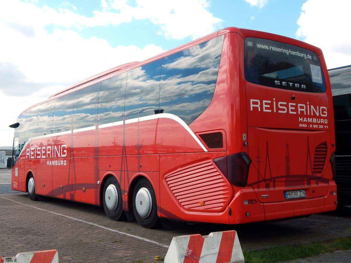 Setra 516 HD von Reisering Hamburg aus Deutschland im Stadthafen Sassnitz. 