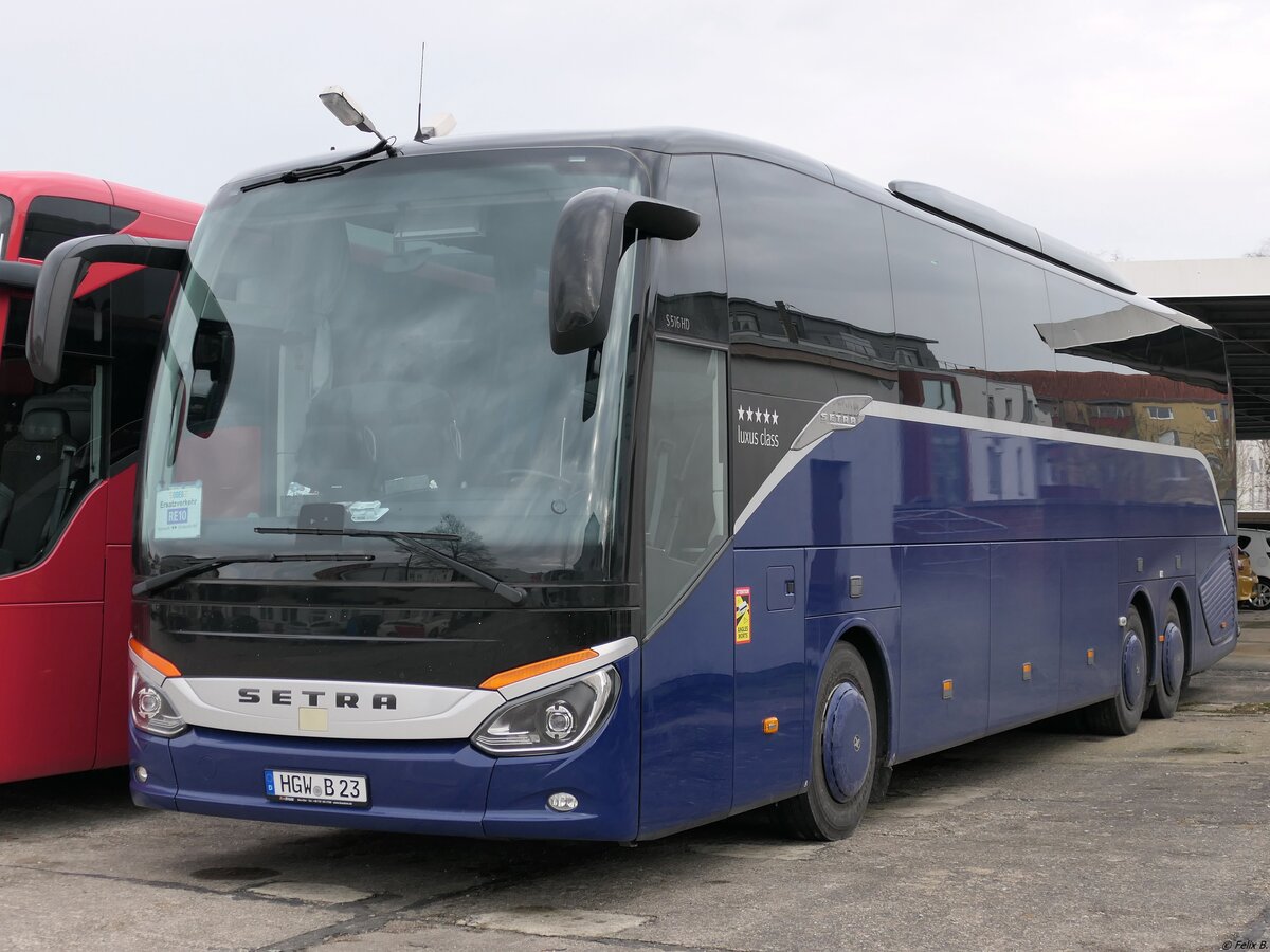 Setra 516 HD von Taxi Wedow aus Deutschland (ex Hauser/D) in Greifswald.