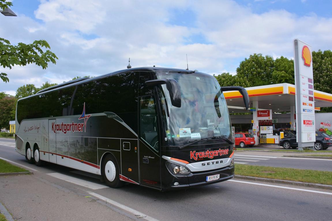 Setra 517 HD von Krautgartner Reisen aus �sterreich in Krems.