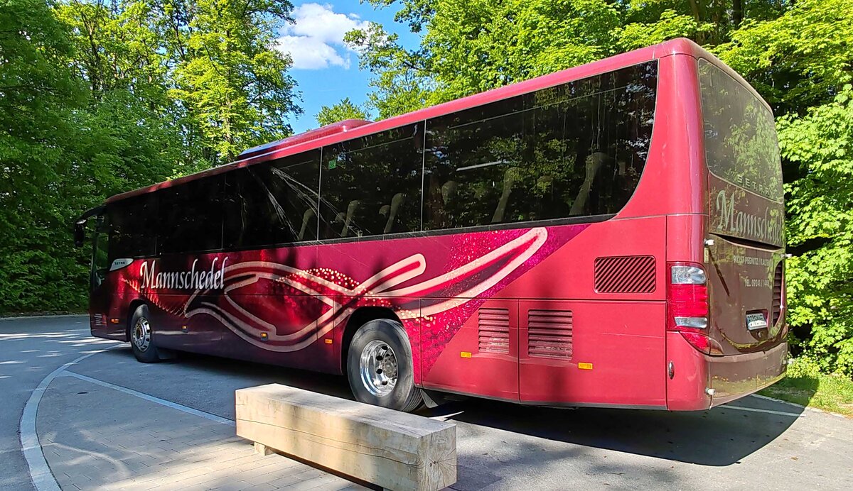 Setra S 415 UL von Omnibusverkehr MANNSCHEDEL aus Pegnitz, 05-2025