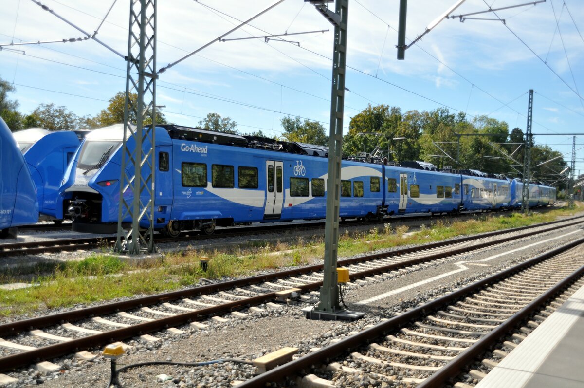 Siemens Mireo neue GoAhead Triebfahrzeuge der Reihe 94 80 2463 xxx-x D-GABY werden bereit gestellt zum Fahrplanwechsel im Allgäu, wenn GoAhead Bayern die Fahrbereitschaft in dem Gebiet übernimmt. Lindau-Reutin am 12.09.2022.