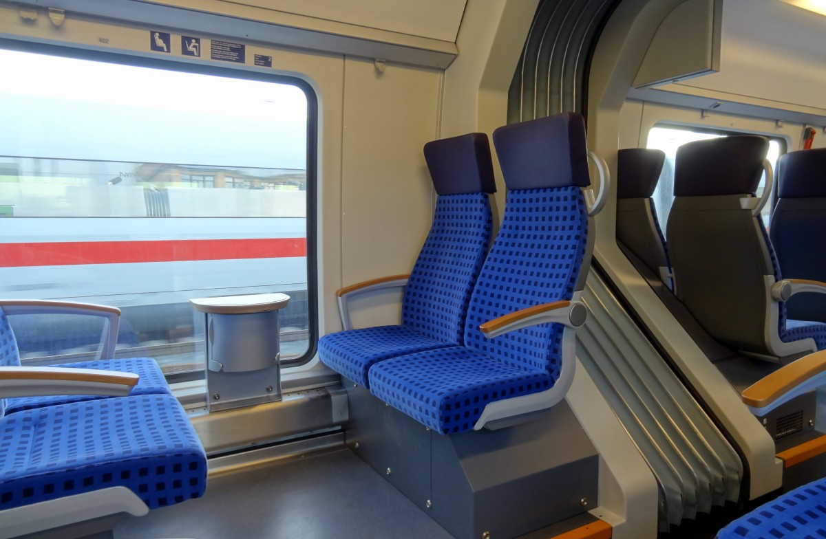 Sitze im Talent2 der S-Bahn Mitteldeutschland.
Aufgenommen im Dezember 2013.