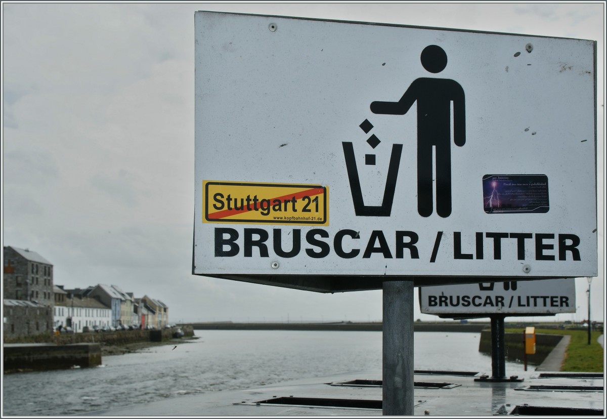 Sogar in Galway sieht man Stuttgart 21 Kleber...
April 2013