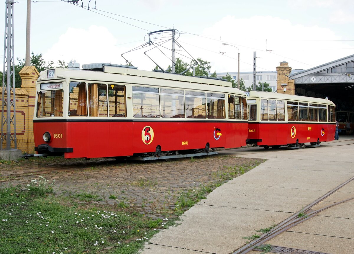 Stra�enbahn / Stadtverkehr; Leipzig;  ET 50 Nr.1601 mit EB 50 Nr.803 von Werdau Baujahr 1951 im Tram Museum Leipzig am 21.07.2019.