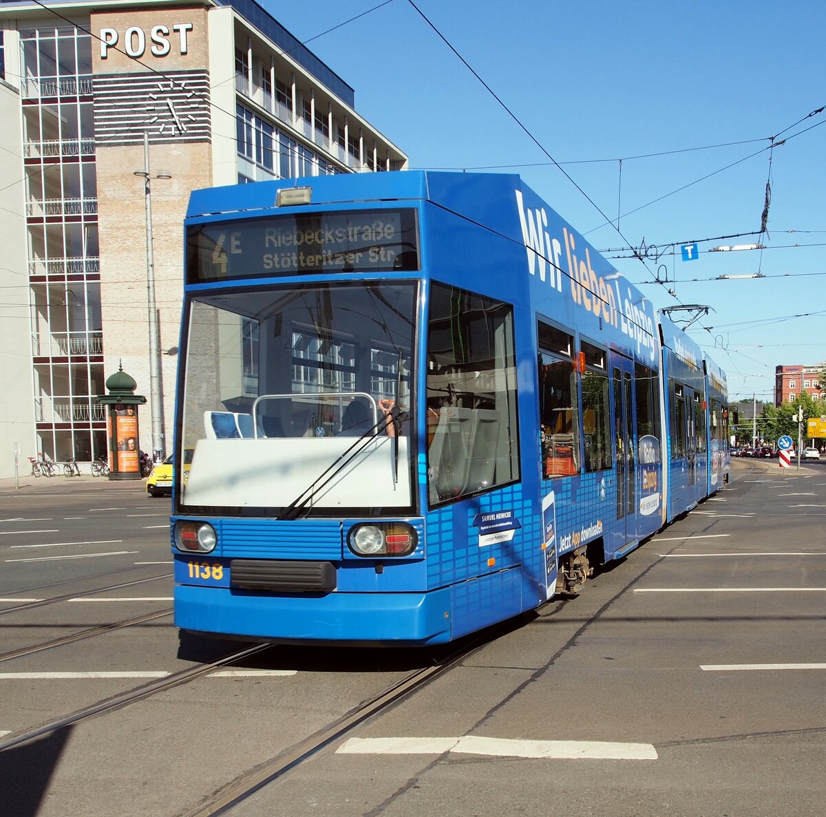 Straßenbahn / Stadtverkehr; Leipzig;    NGT 8 Nr.1138;  Leipzig von DWA Baujahr 1997 am Augustusplatz in Leipzig am 23.07.2019.
