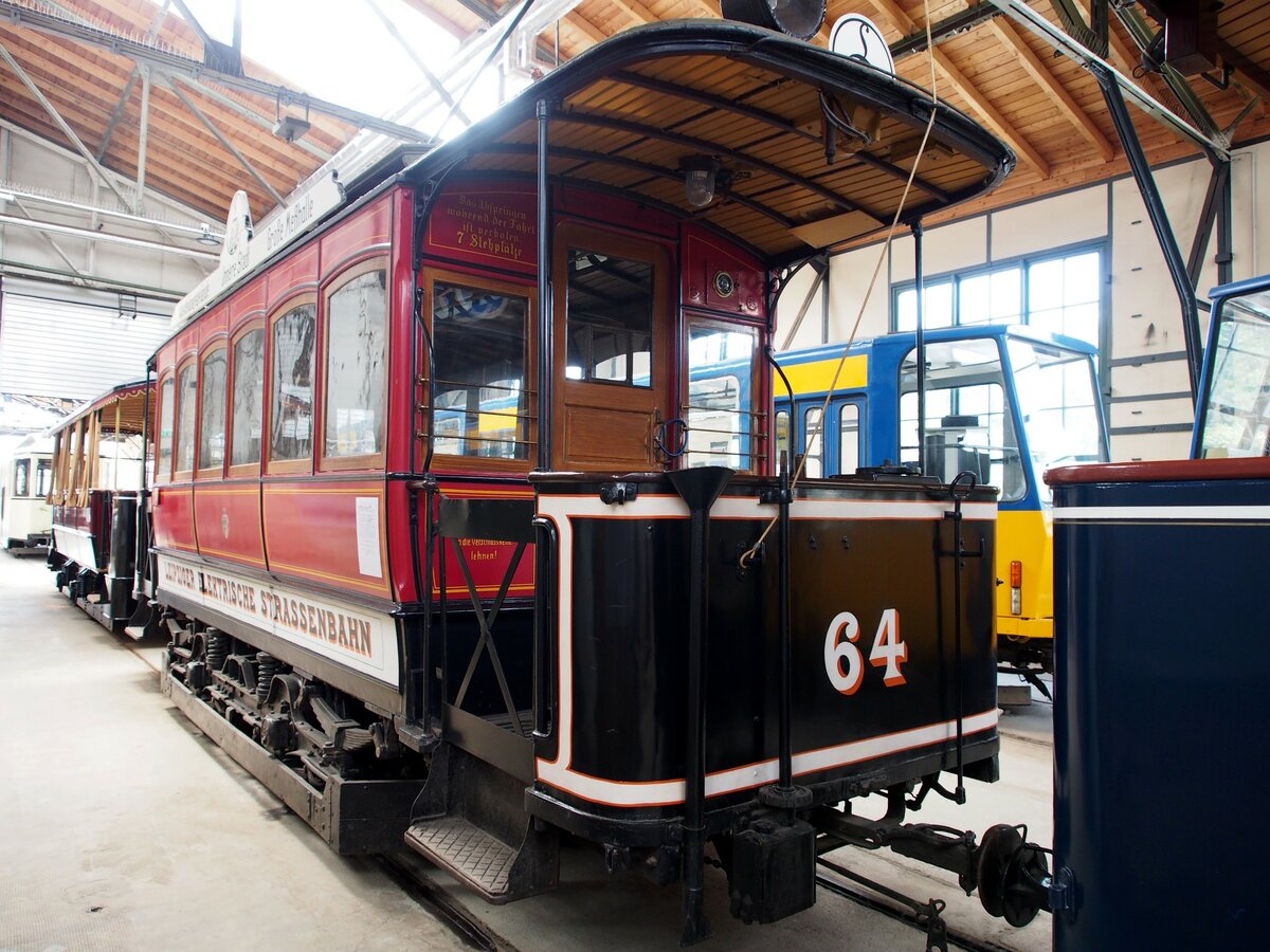 Straßenbahn / Stadtverkehr; Leipzig;    T 2 Nr.46 von Herbrand,Baujahr 1896 im Tram Museum Leipzig am 21.07.2019.