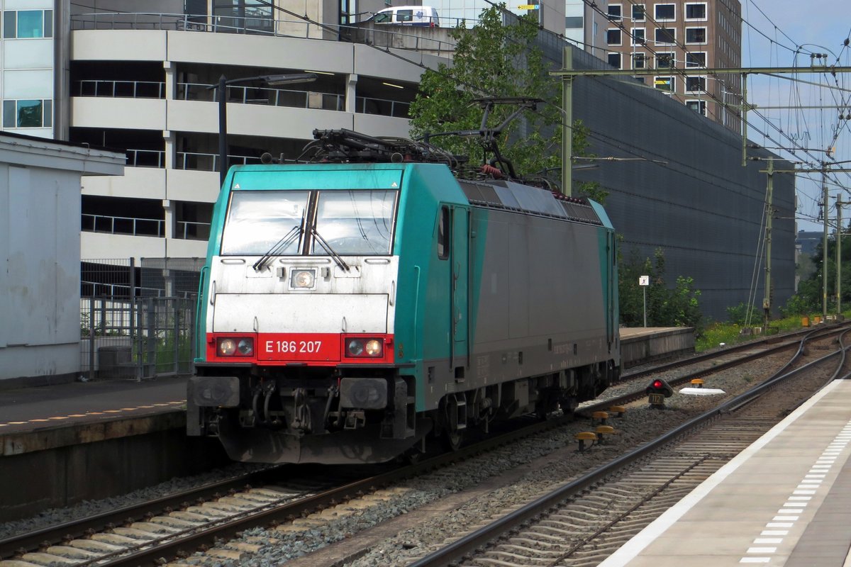 Tfzf f�r 186 207 durch Tilburg am 19 Juli 2020.
