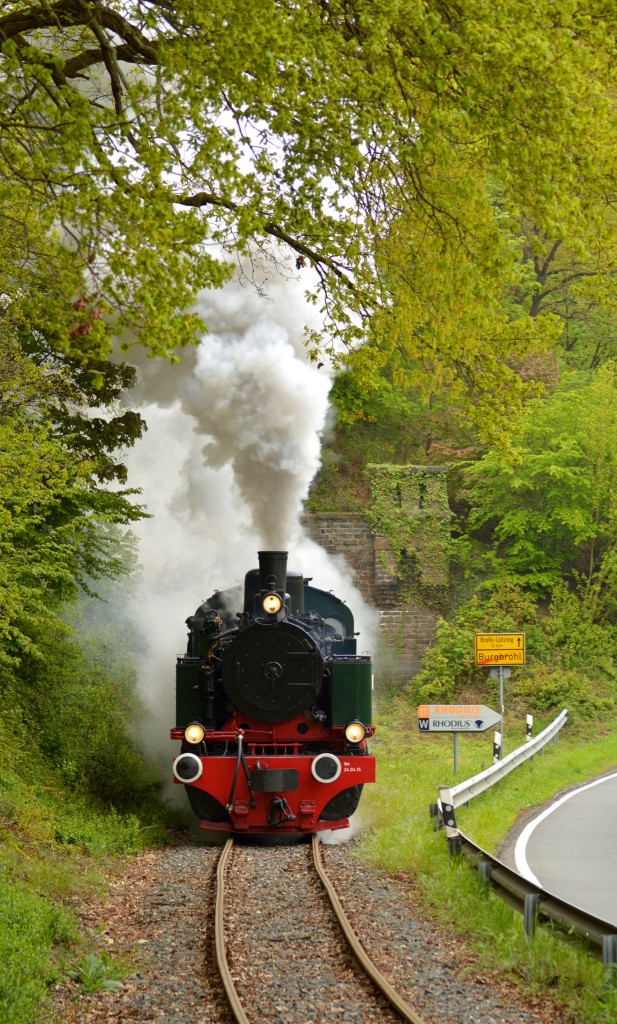 Tunnelausfahrt Teil 2. 11sm vor Burgbrohl am 01.05.2015