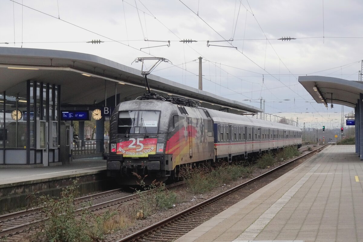 TX Log U2-060 speilt ein Gastspiel mit ein Abellio-Ersatzzug in Bochum Hbf am 14 Februiari 2022. 