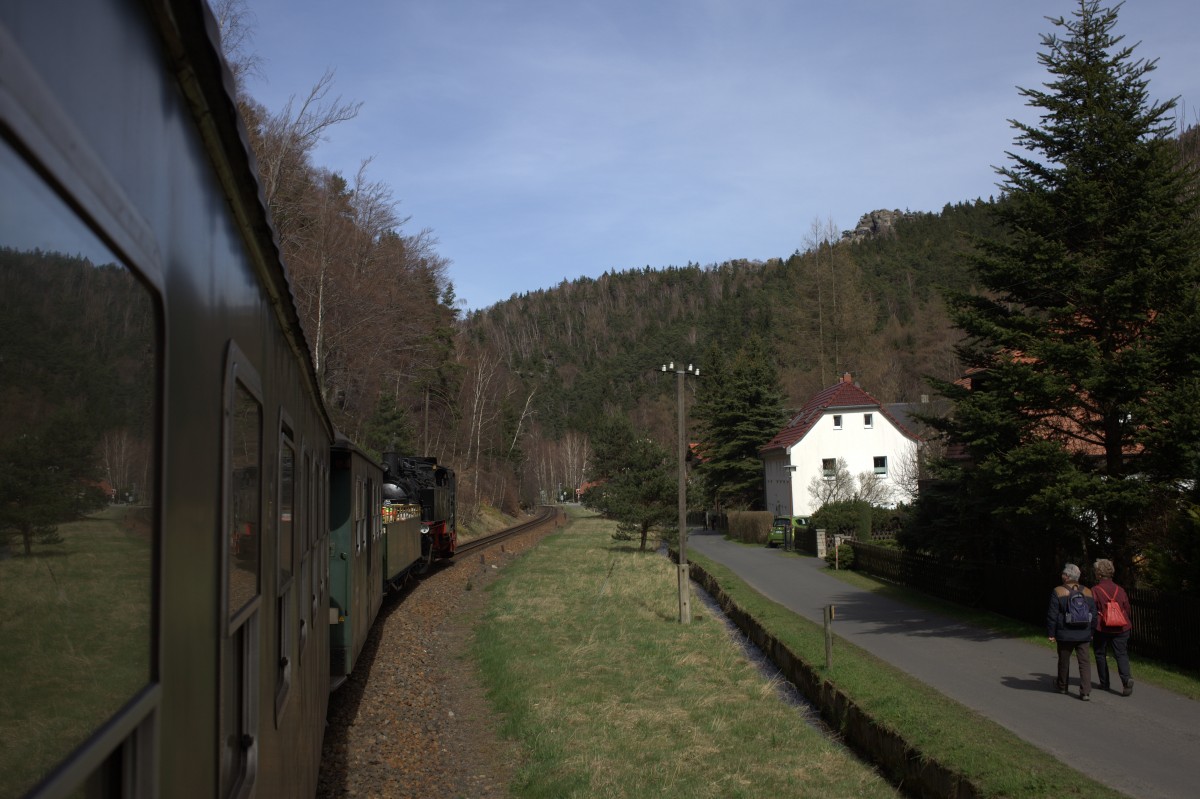 Typischer  Streckenverlauf bei Oybin. 12.04.2015  15:05 Uhr.