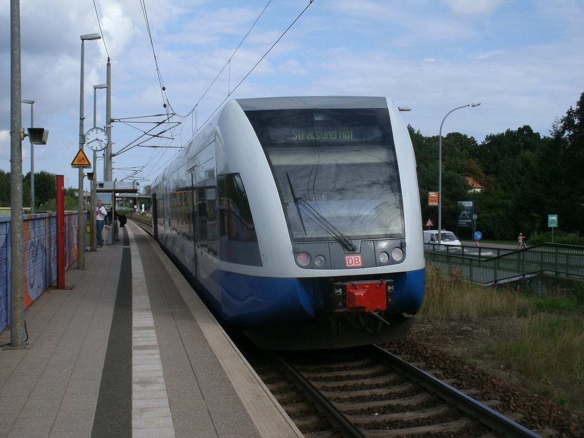 UBB 646 110 als UBB Barth-Stralsund,am 28.August 2012,in Stralsund Grnhufe.