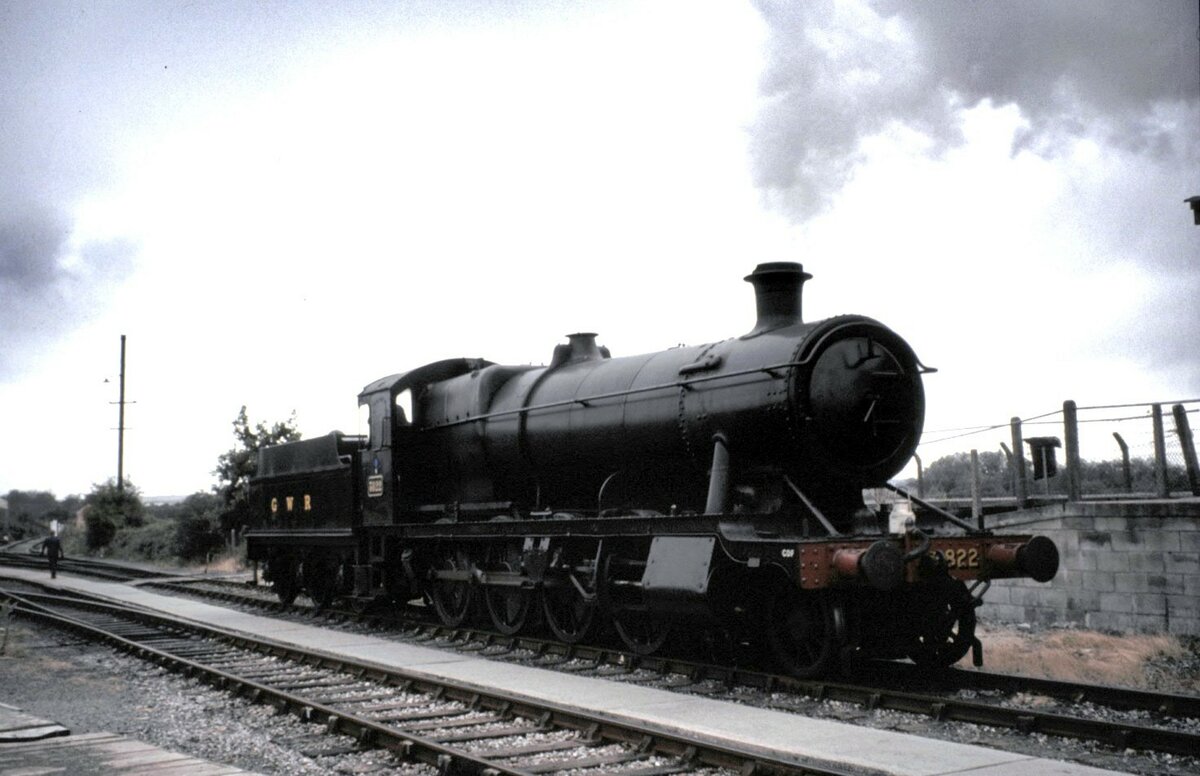 UK GWR No.3822 schwere G�terzuglok Collett 2884 class 2-8-0 Baujahr 1940 in Swindon, im Eisenbahnmuseum Didcot im August 1991.