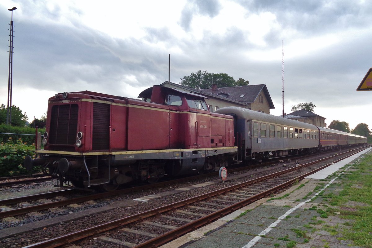 V 100 1365 steht am 19 mai 2018 ins DDM. 