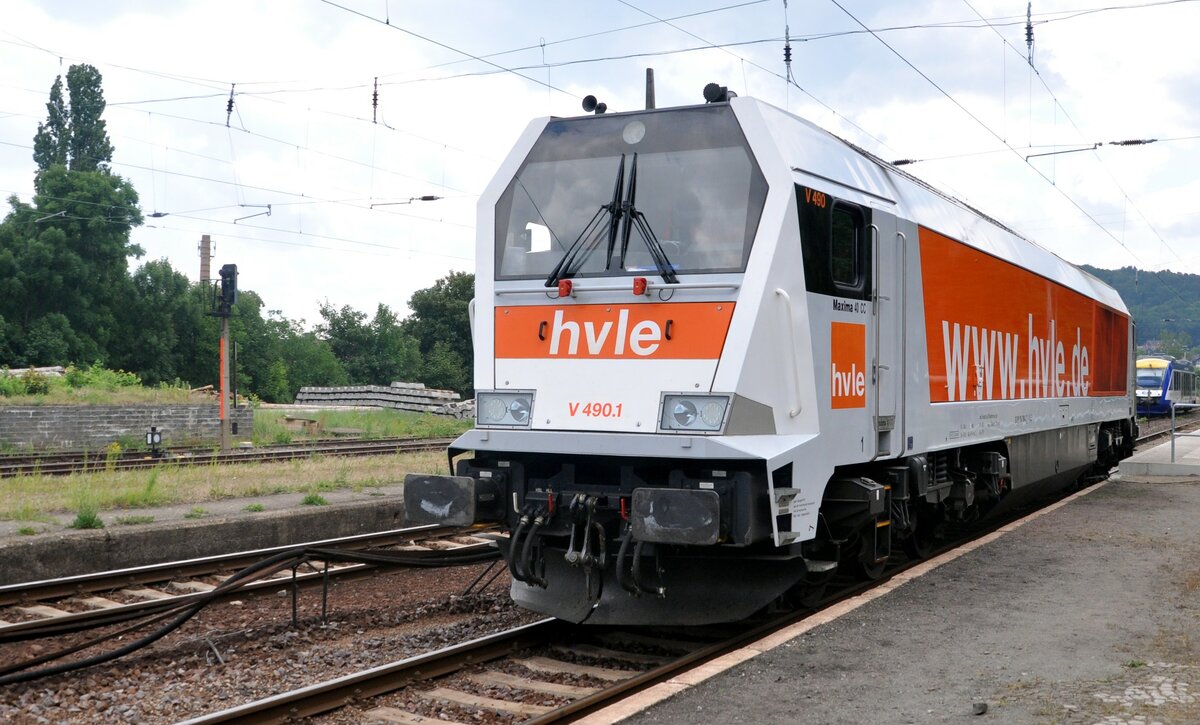 V 490-1 der HVLE Voith Maxima CC 40 in Blankenburg/Harz am 12.06.2011.