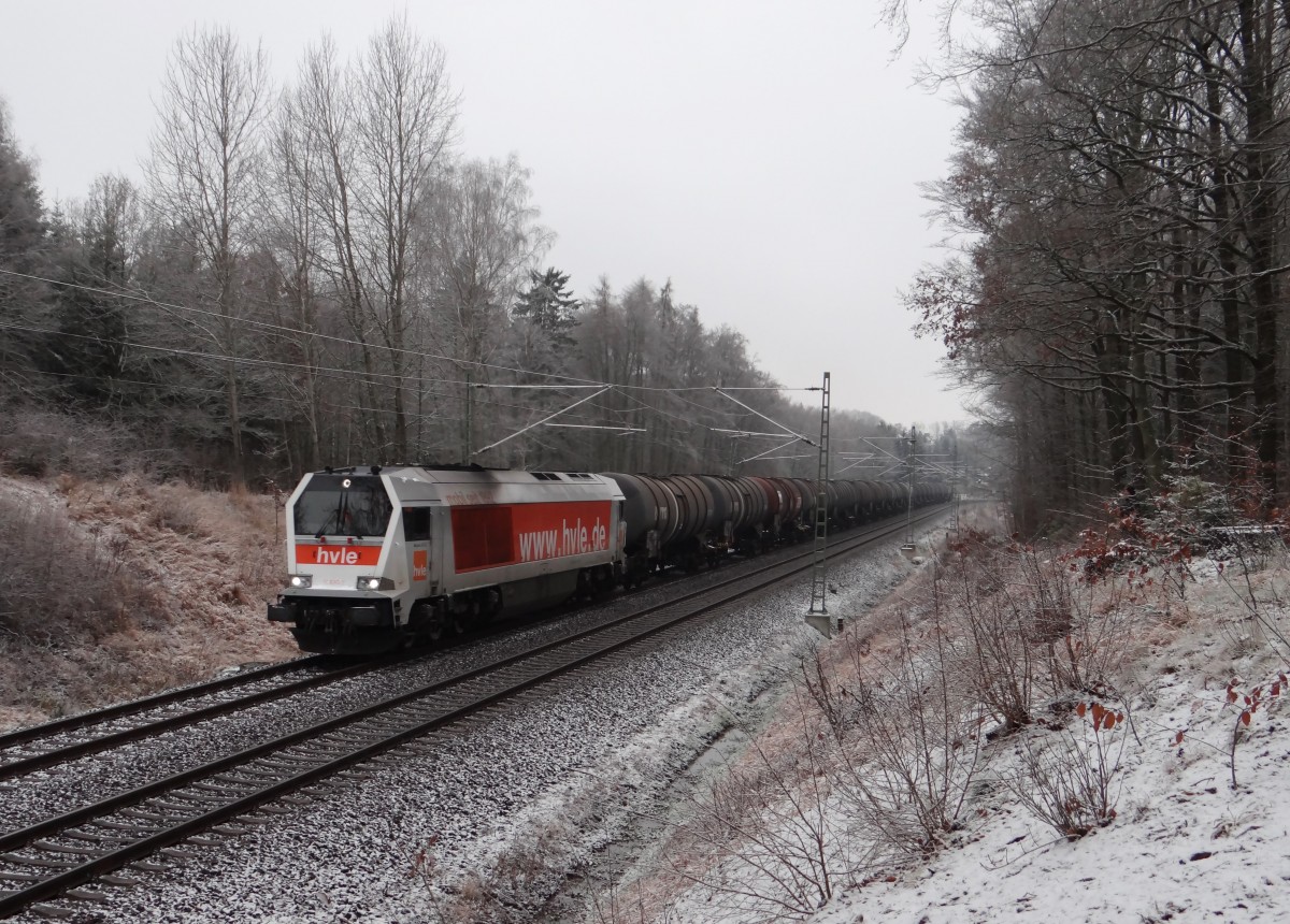 V490.2 der hvle fuhr am 22.01.14 mit einem Kesselzug durch das Vogtland. Hier zusehen in J�ssnitz. 