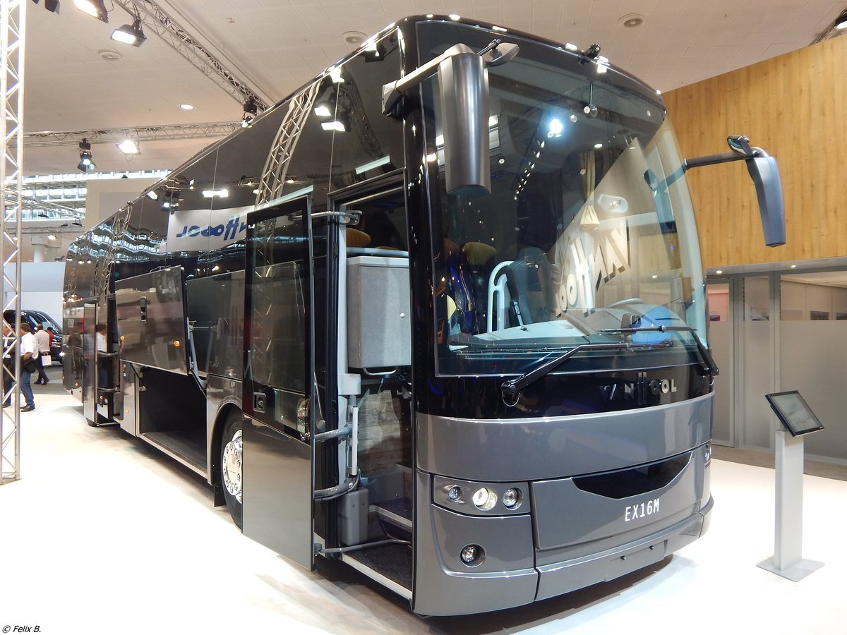 Van Hool EX16 Vorführwagen in Hannover auf der IAA.