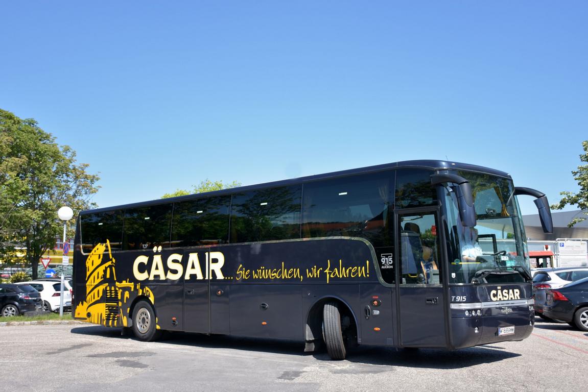 Van Hool T915 Alicron von C�SAR Reisen aus Wien.