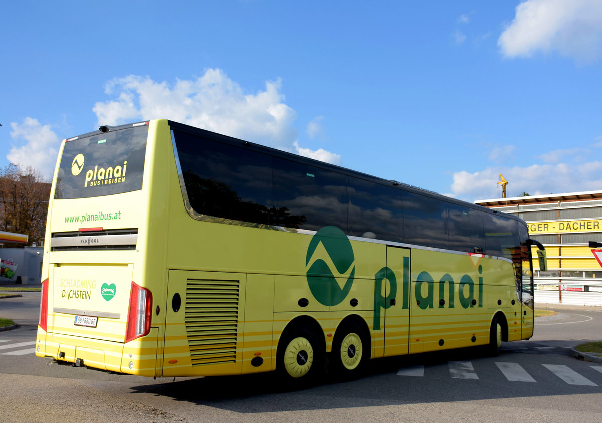 Van Hool TX16 Astron von Planai Busreisen aus sterreich in Krems.