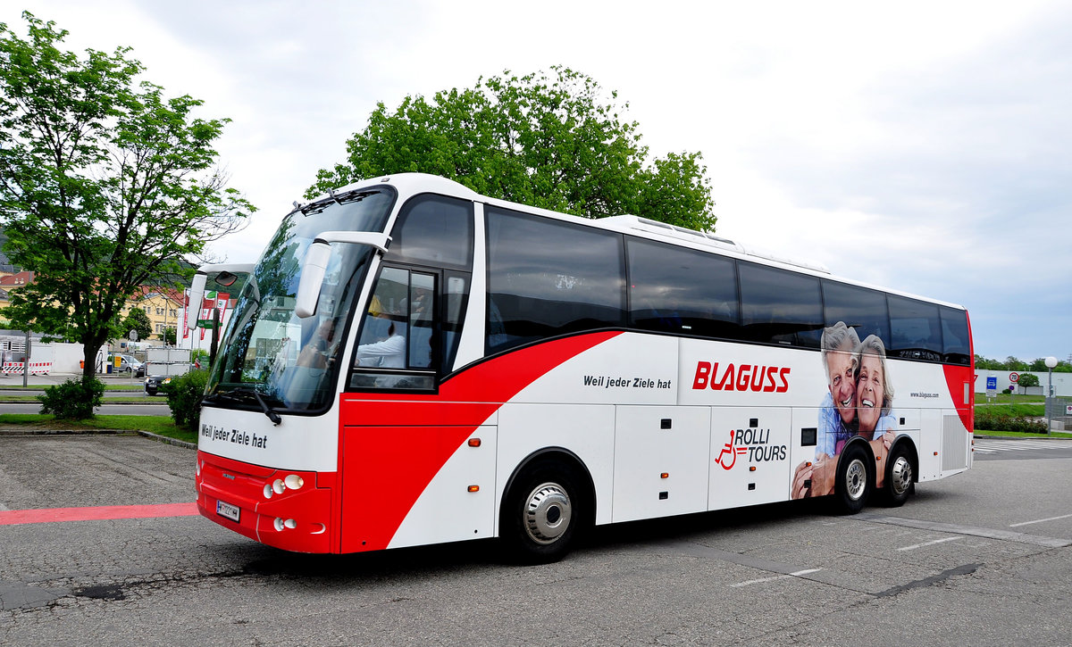 VDL Berkhof von Blaguss Reisen aus Wien in Krems gesehen.