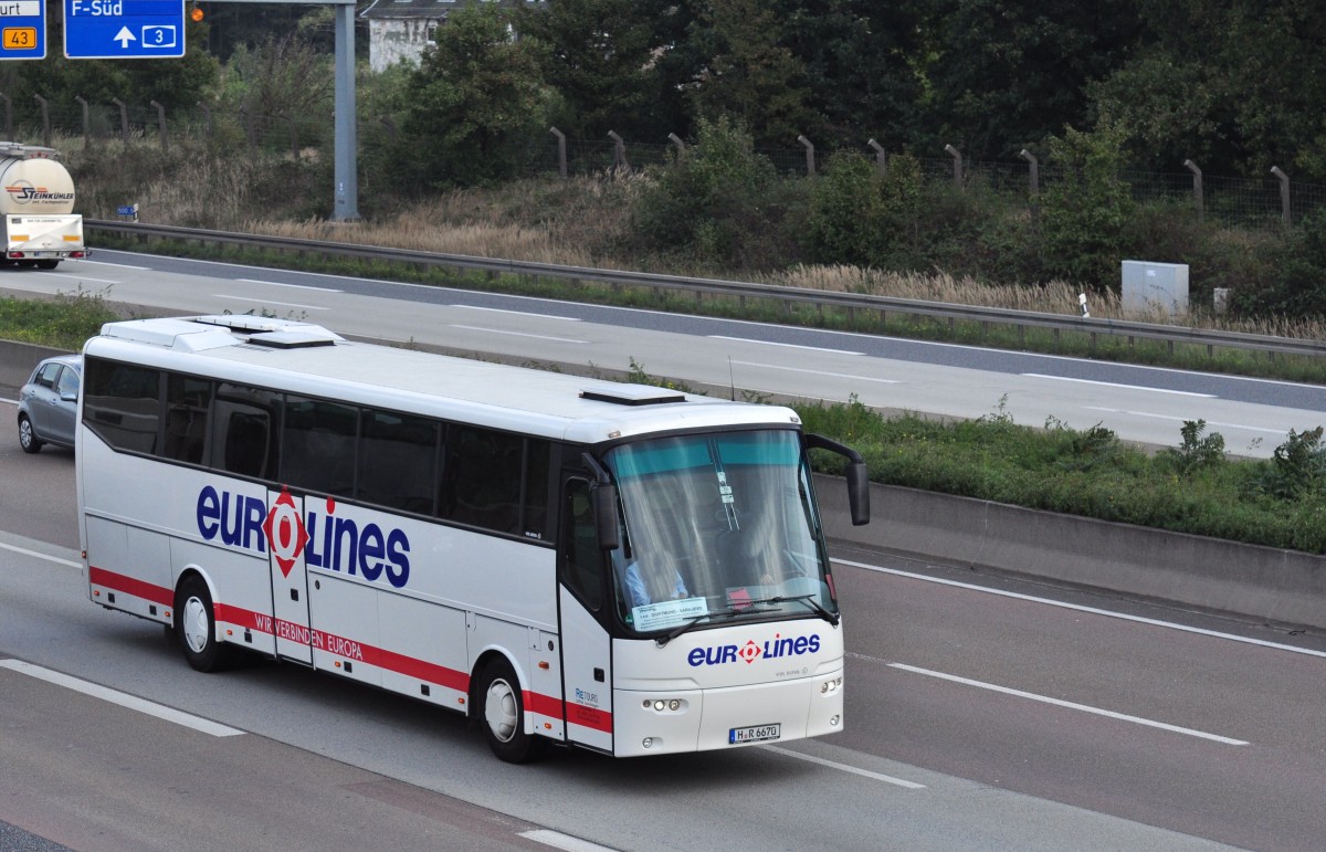 VDL BOVA / Eurolines,aus Deutschland am 26.9.2013 auf der A5 beim Airport FRA/Main.