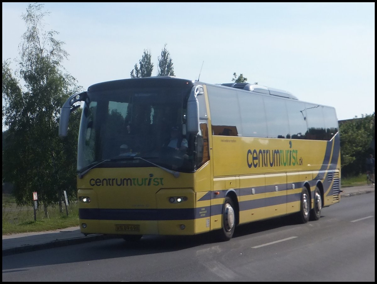 VDL Bova Magiq von CentrumTurist aus Dänemark in Sassnitz.
