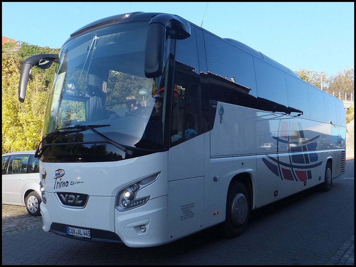 VDL Futura von Primo-Reisen aus Deutschland im Stadthafen Sassnitz.