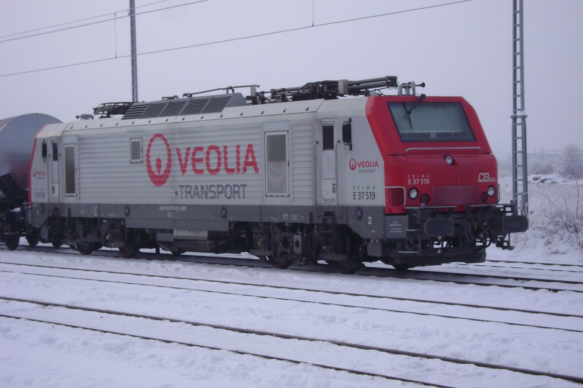 Veolia E 37 519 am 04.01.07 in K�ln - Gremberg