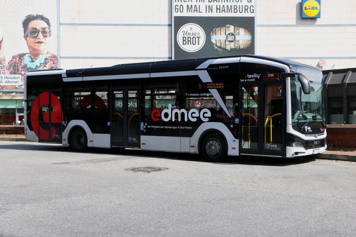 VHH Hamburg - Nr. 2206/HH-V 9206 - eMAN am 10. Mai 2025 in Hamburg (Aufnahme: Martin Beyer)