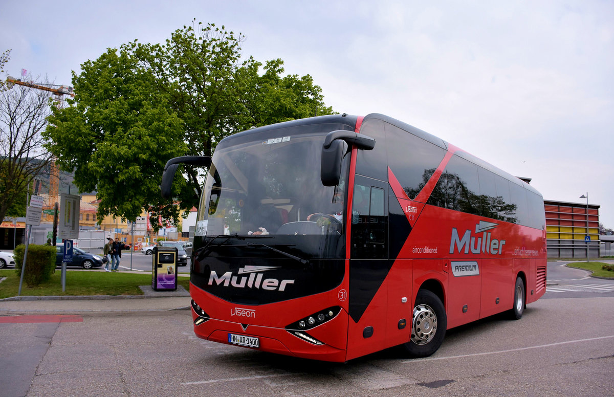Viseon C11 von M�ller Reisen aus der BRD in Krems.