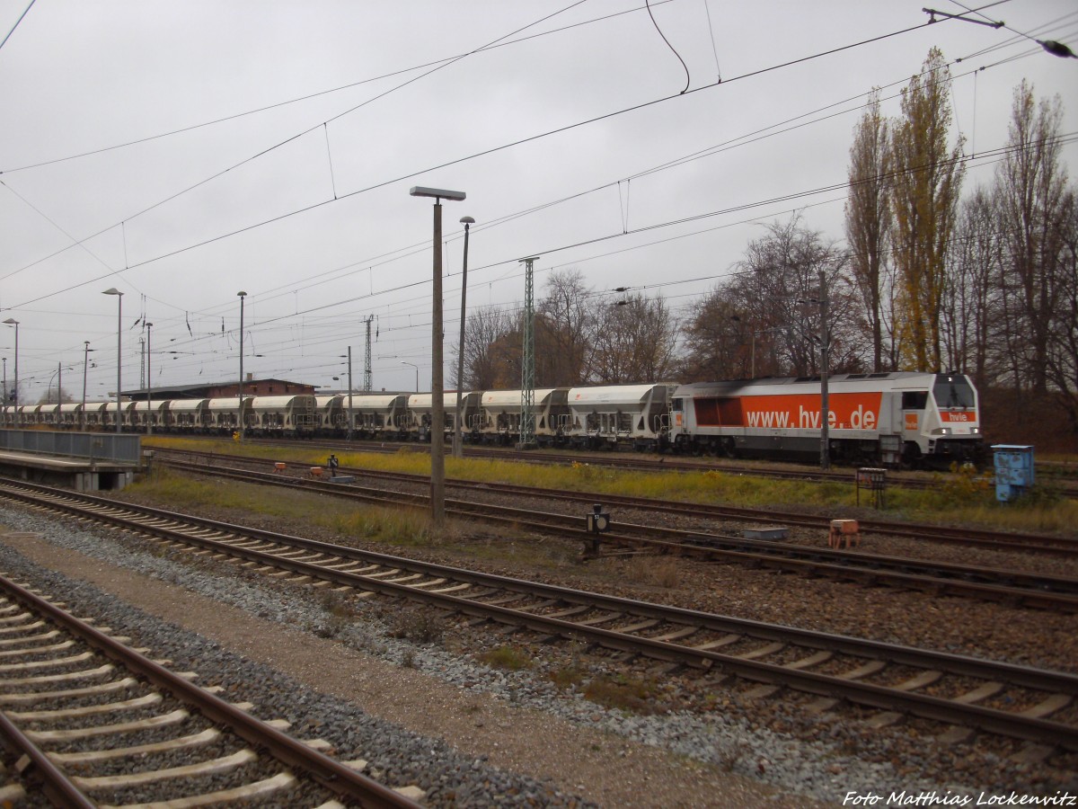 Voith Maxima 40CC / Loknr V490 der HVLE im Bahnhof Bergen auf R�gen am 18.11.13