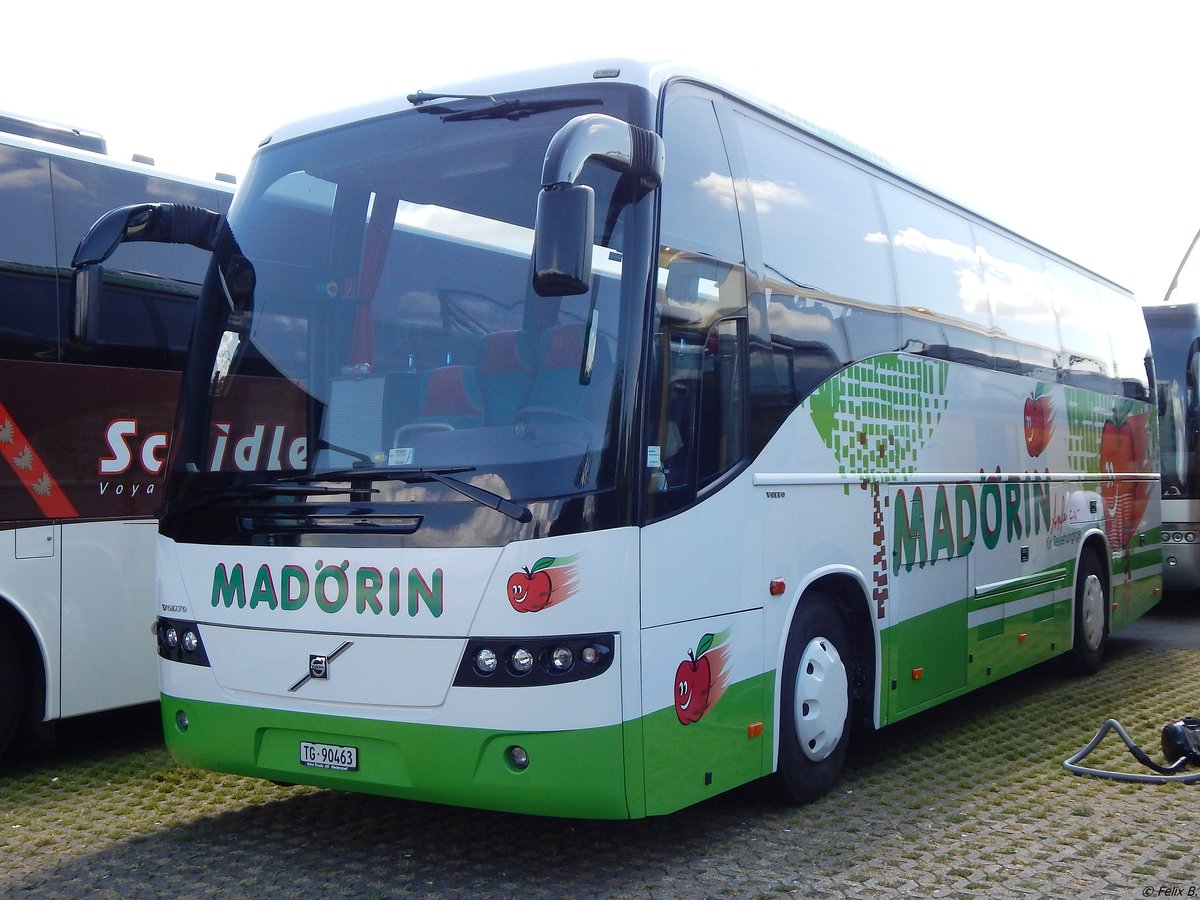 Volvo 9700 von Apfelcar - Madörin aus der Schweiz am Europapark Rust.