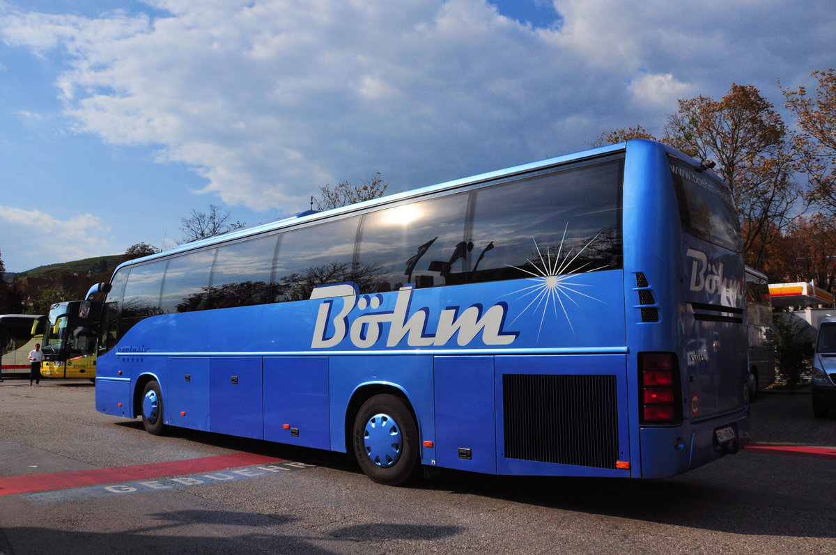 Volvo 9700 von B�hm Reisen aus �sterreich in Krems.