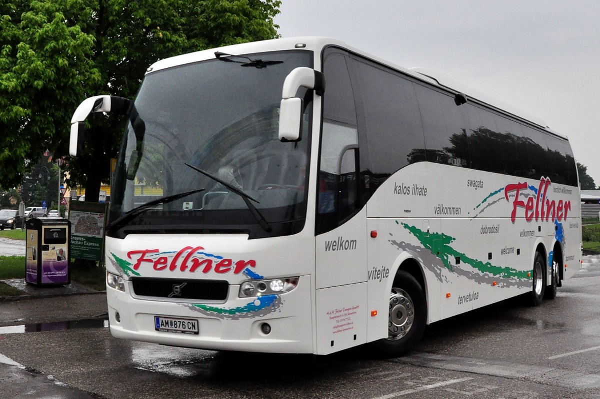 Volvo 9700 von Fellner Reisen aus �sterreich am 23.5.2015 in Krems.