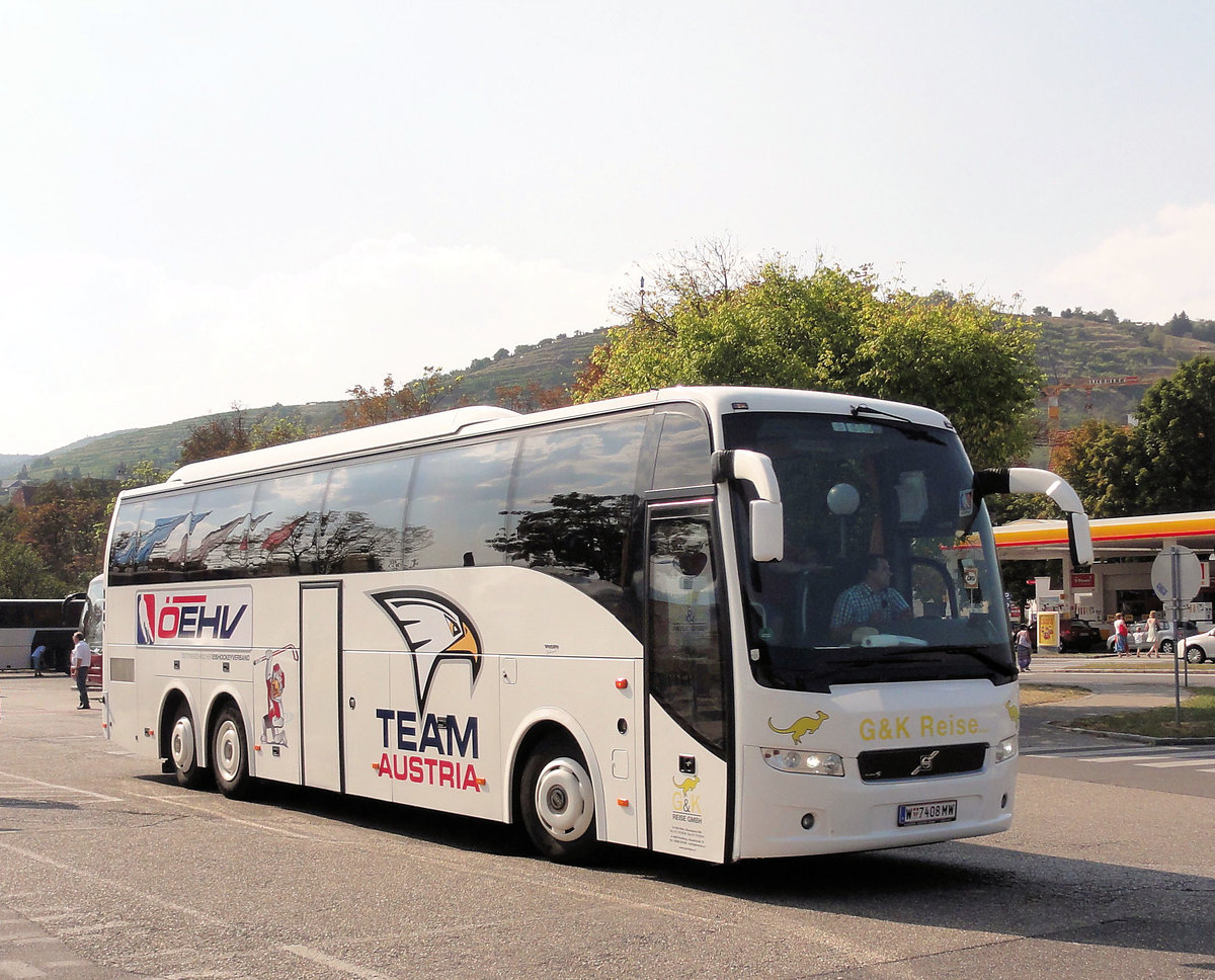 Volvo 9700 von G & K Reisen aus sterreich in Krems.